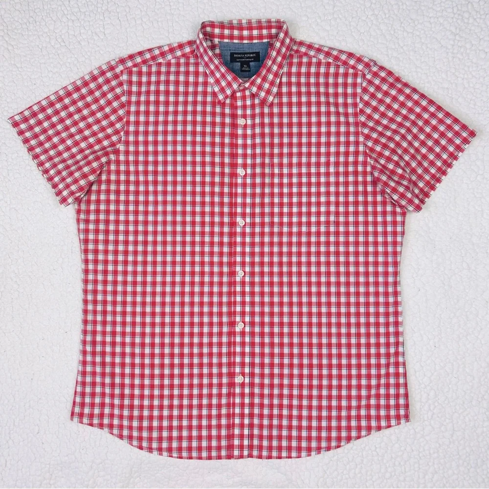 Banana Republic Soft Wash Standard Fit Shirt Men's XL Red White Plaid Pocket